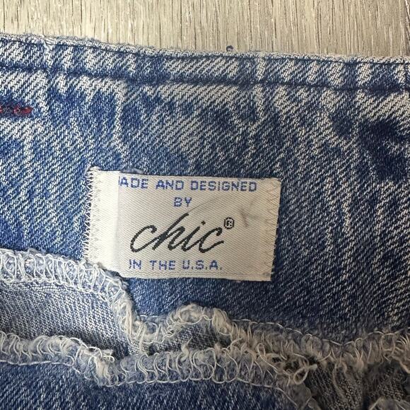 Vintage Chic High Rise Jeans - Picture 7 of 9